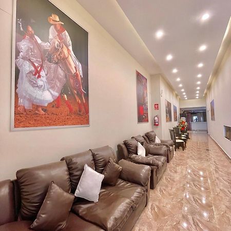 Jultom Inn Hotel & Suites Trujillo Extérieur photo
