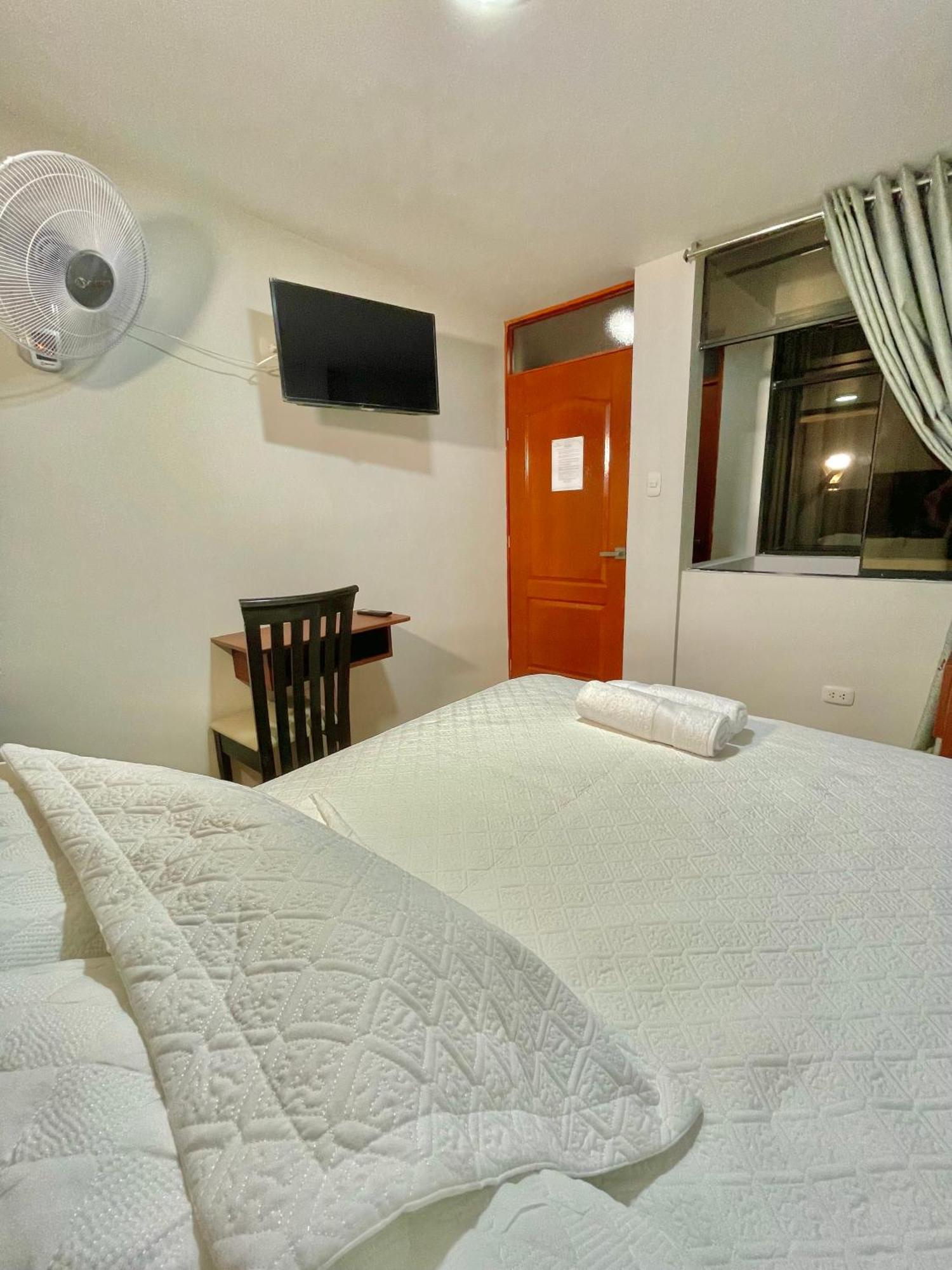 Jultom Inn Hotel & Suites Trujillo Extérieur photo