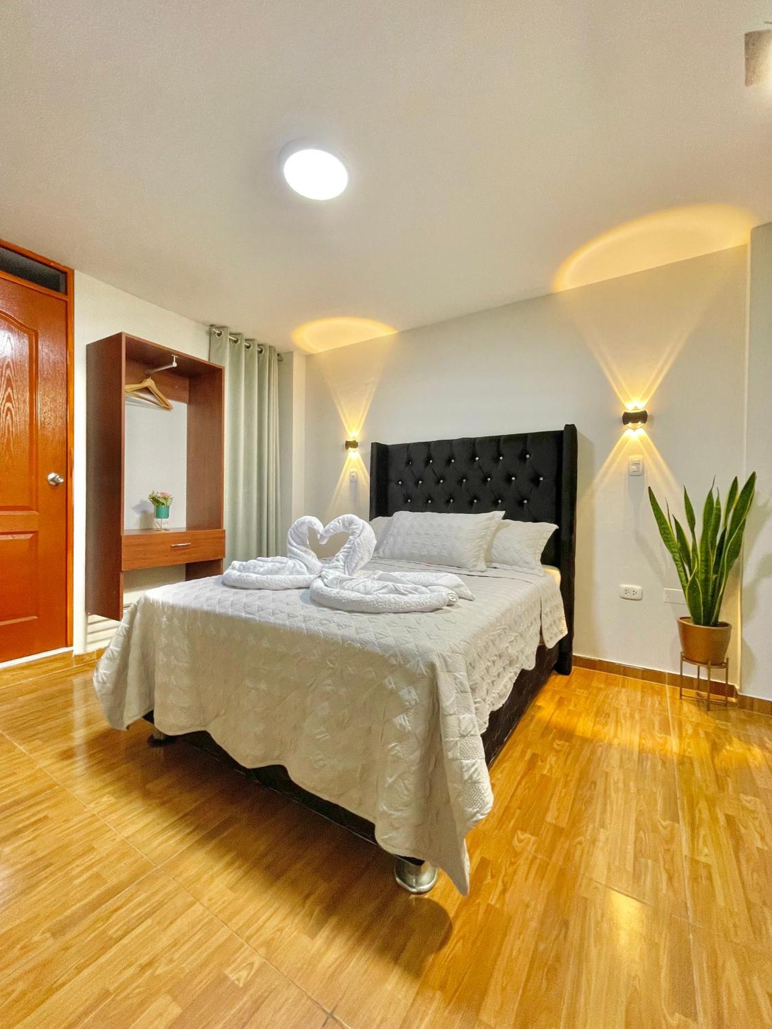 Jultom Inn Hotel & Suites Trujillo Extérieur photo