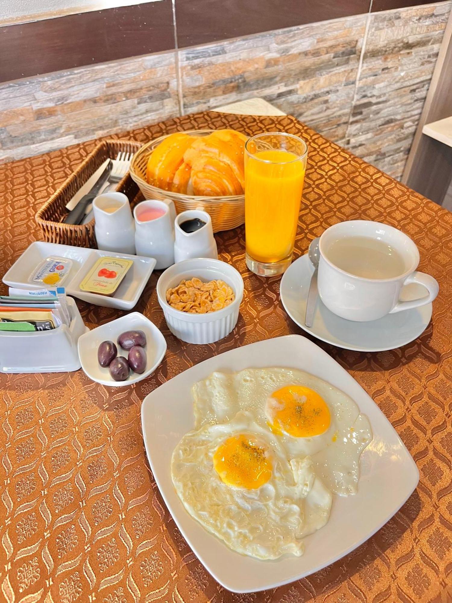 Jultom Inn Hotel & Suites Trujillo Extérieur photo